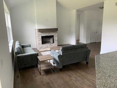 1702 Hillside Ln, Mchenry, IL 60051 photo 10
