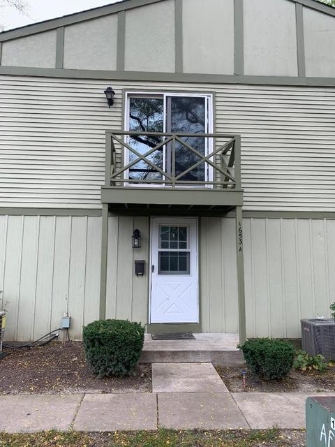 1653 Valley Forge Ct #A, Wheaton, IL 60189 photo 3