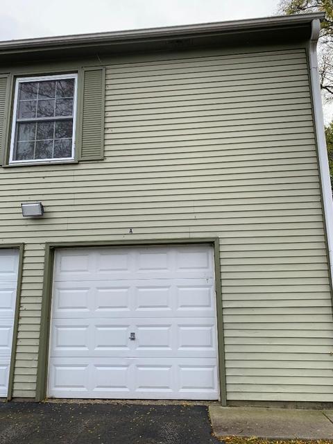 1653 Valley Forge Ct #A, Wheaton, IL 60189 photo 4