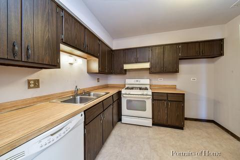 1662 Dover Ct #C, Wheaton, IL 60189 photo 5