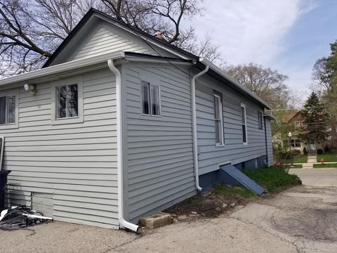 475 Park St, Elgin, IL 60120 photo 2