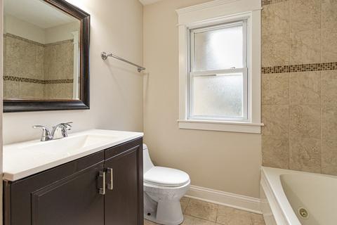 1617 Dundee Rd, Northbrook, IL 60062 photo 11