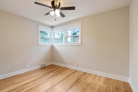 1617 Dundee Rd, Northbrook, IL 60062 photo 12