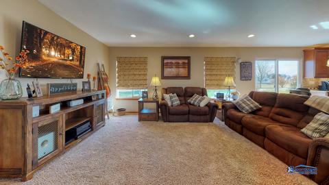 6637 Ayre Dr, Mchenry, IL 60050 photo 6
