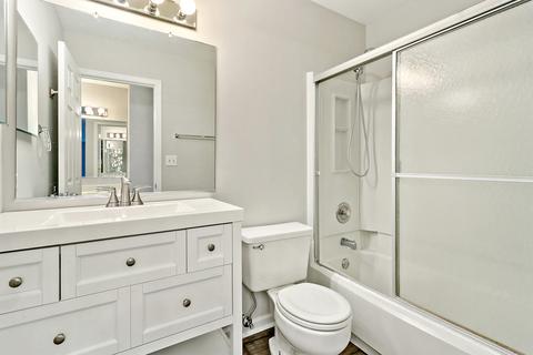 792 Orchid Ln, Bartlett, IL 60103 photo 12