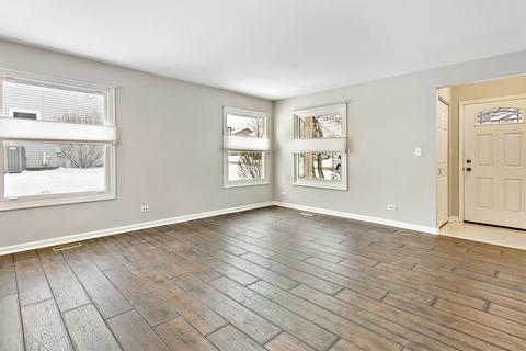 792 Orchid Ln, Bartlett, IL 60103 photo 6