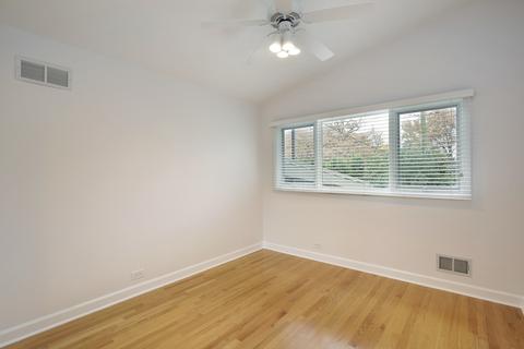616 Dundee Rd, Glencoe, IL 60022 photo 16
