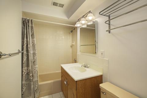 616 Dundee Rd, Glencoe, IL 60022 photo 20