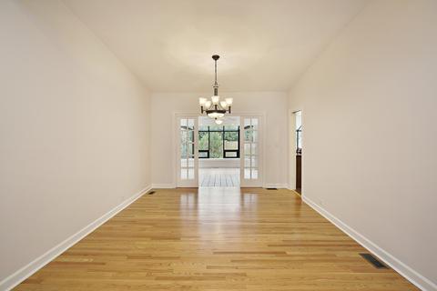 616 Dundee Rd, Glencoe, IL 60022 photo 4