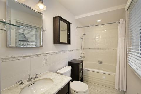 616 Dundee Rd, Glencoe, IL 60022 photo 12