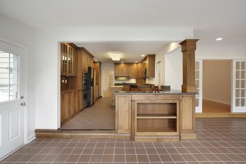 616 Dundee Rd, Glencoe, IL 60022 photo 8