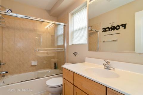 850 Forest Glen Ct, Bartlett, IL 60103 photo 10