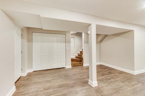 7815 S Champlain Ave, Chicago, IL 60619 photo 18