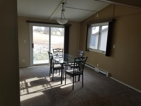 6553 Theodorff Rd, Pecatonica, IL 61063 photo 4