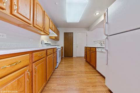 1647 Colfax Ct #1, Bartlett, IL 60103 photo 3
