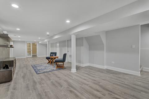 631 E 90th Pl, Chicago, IL 60619 photo 28