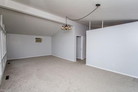 1585 S 5th Ave, Kankakee, IL 60901 photo 4