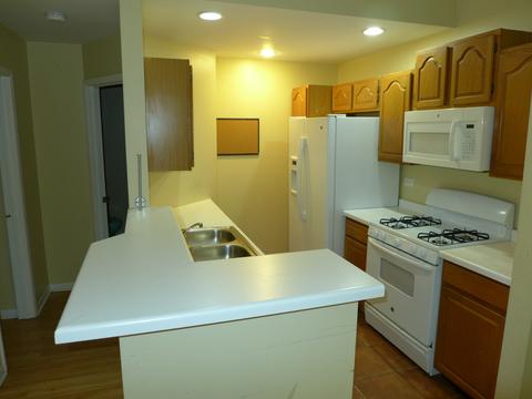 812 Maple Ln, Wheeling, IL 60090 photo 4