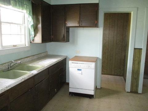 512 E 142nd St, Dolton, IL 60419 photo 6