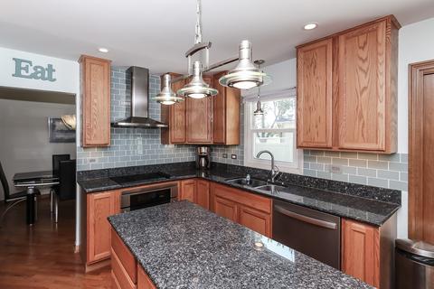 4099 Whispering Trails Dr, Hoffman Estates, IL 60192 photo 11