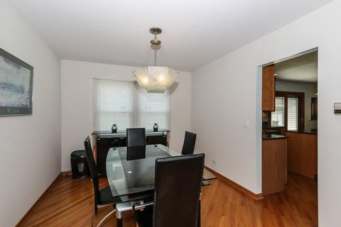 4099 Whispering Trails Dr, Hoffman Estates, IL 60192 photo 7