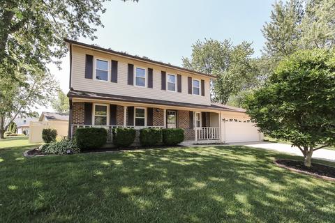 4099 Whispering Trails Dr, Hoffman Estates, IL 60192 photo 1