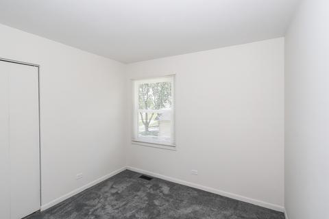 4099 Whispering Trails Dr, Hoffman Estates, IL 60192 photo 22