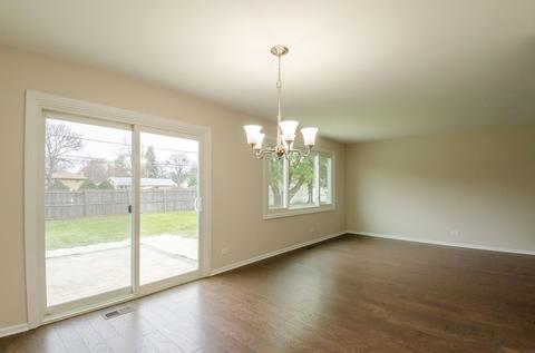 180 Norman Ct, Des Plaines, IL 60016 photo 7