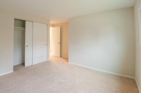 180 Norman Ct, Des Plaines, IL 60016 photo 16
