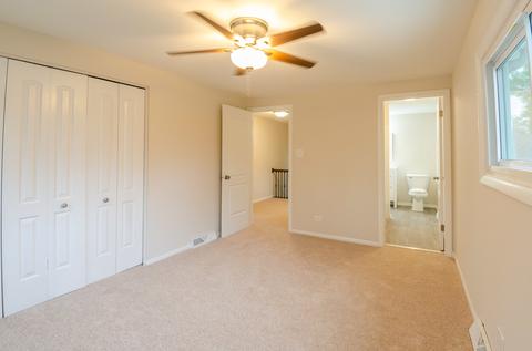 180 Norman Ct, Des Plaines, IL 60016 photo 13