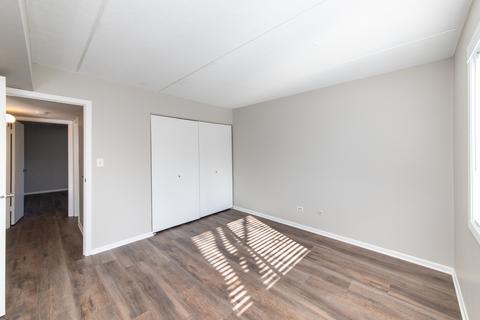 5408 Chateau Dr #4, Rolling Meadows, IL 60008 photo 16