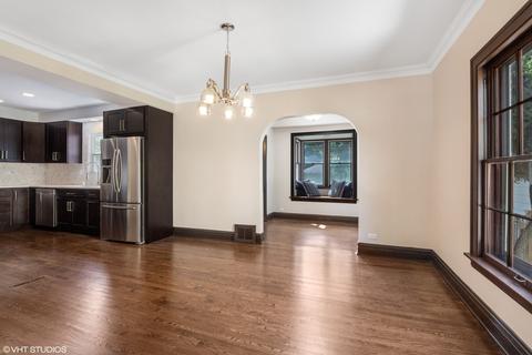 957 Greenview Ave, Des Plaines, IL 60016 photo 14