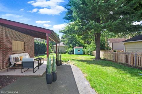 957 Greenview Ave, Des Plaines, IL 60016 photo 23