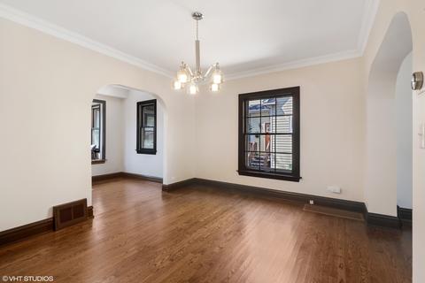 957 Greenview Ave, Des Plaines, IL 60016 photo 13