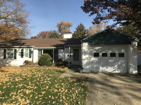 2102 Benjamin Ln, Bloomington, IL 61701 photo 1