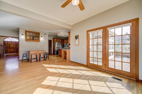 3504 White Eagle Dr, Naperville, IL 60564 photo 18