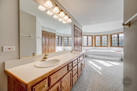 3504 White Eagle Dr, Naperville, IL 60564 photo 29