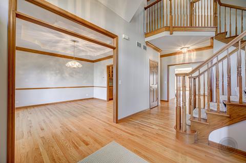 3504 White Eagle Dr, Naperville, IL 60564 photo 8