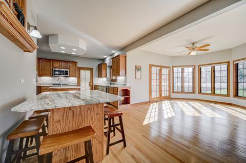 3504 White Eagle Dr, Naperville, IL 60564 photo 15