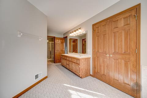 3504 White Eagle Dr, Naperville, IL 60564 photo 31