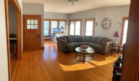 910 State St, Lemont, IL 60439 photo 2