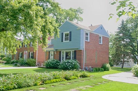 59 Longcommon Rd, Riverside, IL 60546 photo 2