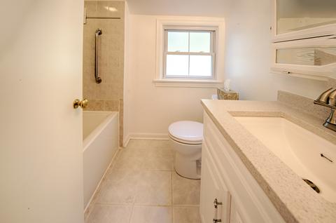 59 Longcommon Rd, Riverside, IL 60546 photo 12