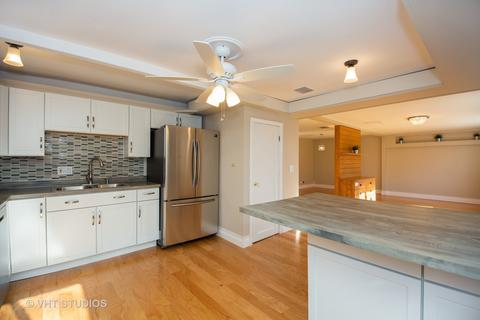 123 E Gregory Ave, Mount Prospect, IL 60056 photo 9