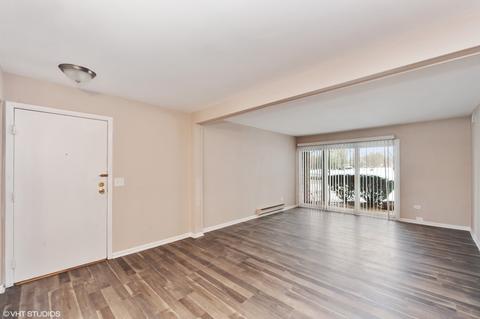1201 Pleasant Run Dr #305, Wheeling, IL 60090 photo 2