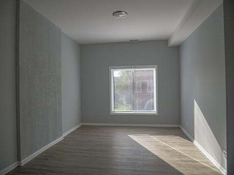 4553 S Champlain Ave, Chicago, IL 60653 photo 10