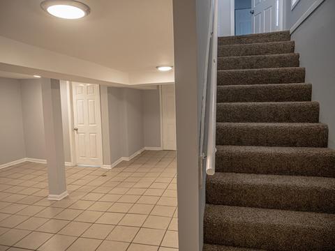 4553 S Champlain Ave, Chicago, IL 60653 photo 6