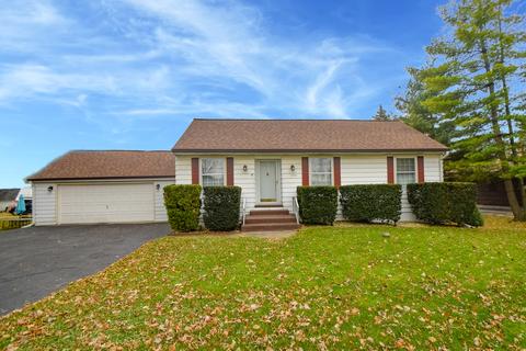 17931 Bock Rd, Lansing, IL 60438 photo 1
