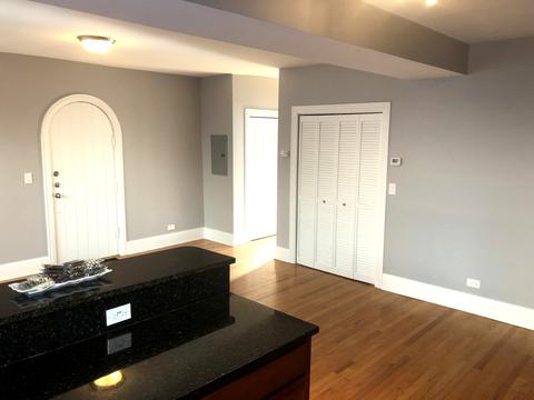 6317 N Artesian Ave #2W, Chicago, IL 60659 photo 10