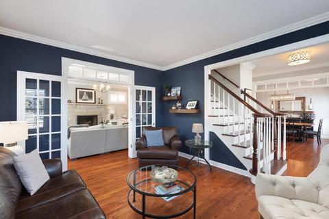 310 E Prairie Ave, Wheaton, IL 60187 photo 13